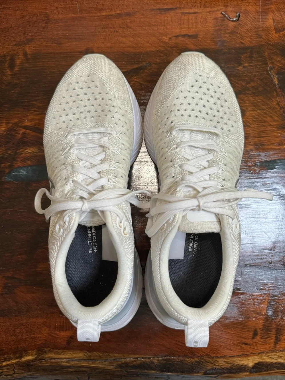 Women’s Nike React Infinity Run Flyknit 2 US 8.5 White Knit Athletic Sneakers